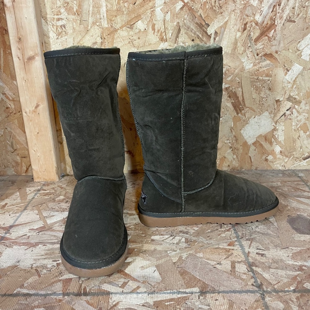 Vintage UGG Mid-Calf Shearling Boots Womens 39 Green Suede Sheepskin Australia